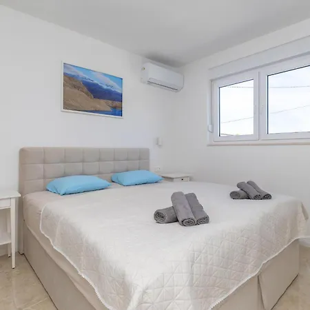Holiday home In With Wifi Kampor